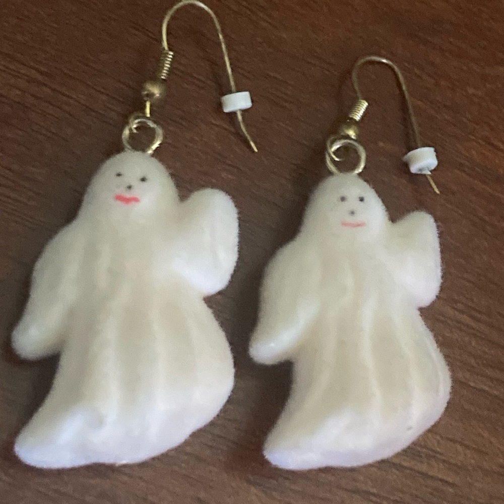 Flocked Ghost Earrings – Felted Halloween Dangles